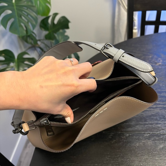 Coach Willow Multi shoulder Authentic 100% - Picture 4 of 5